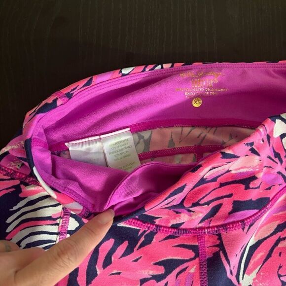 Lilly Pulitzer luxletic cropped leggings a jungle in here print - Picture 6 of 12